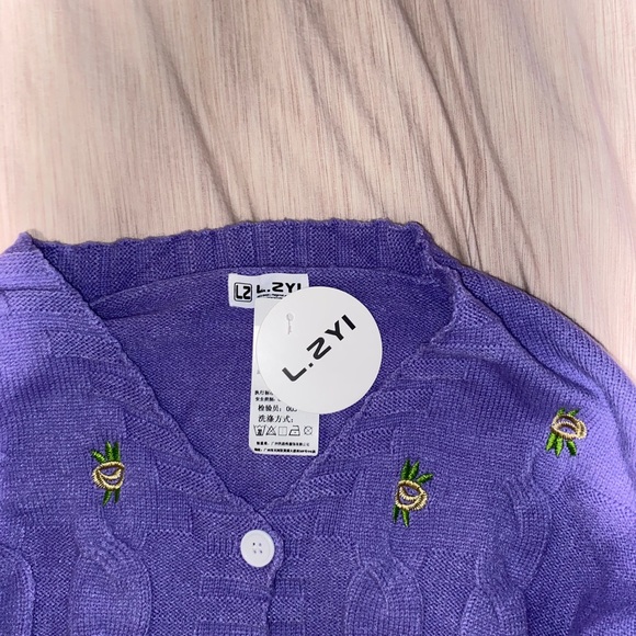 Lavender Floral Cropped Cardigan - Picture 4 of 4